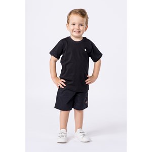 Camiseta básica infantil masculina de manga curta em meia malha Preto