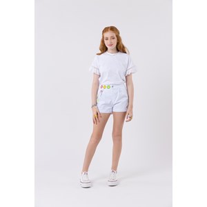 Camiseta teen feminina com babados nas mangas e bordado inglês Branco