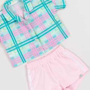 Conjunto Infantil Feminino Camisa Xadrez Aplique Nas Costas + Short Com Elástico Rosa Claro
